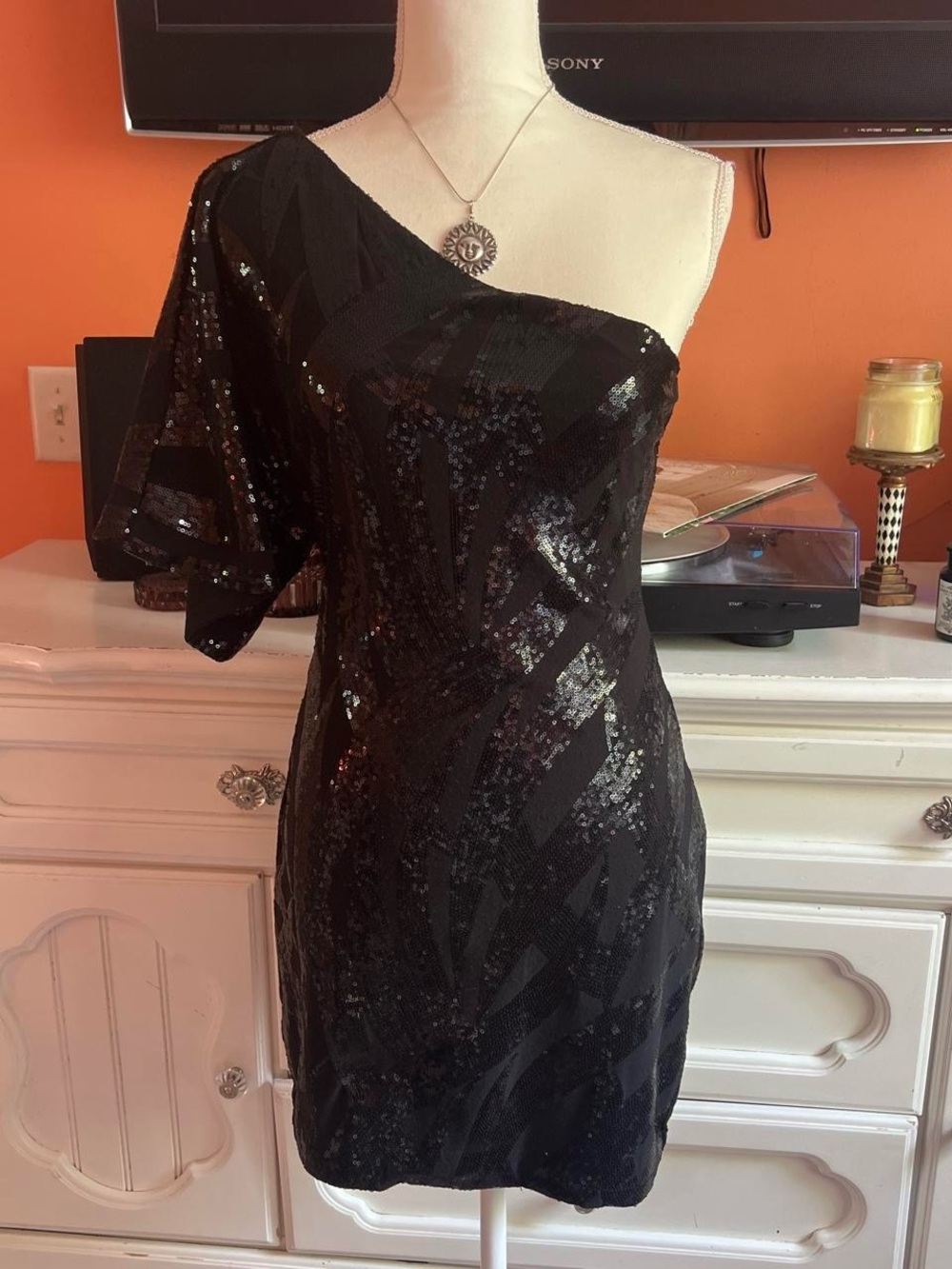 B. Smart Black One-Shoulder Sequin Mini Dress